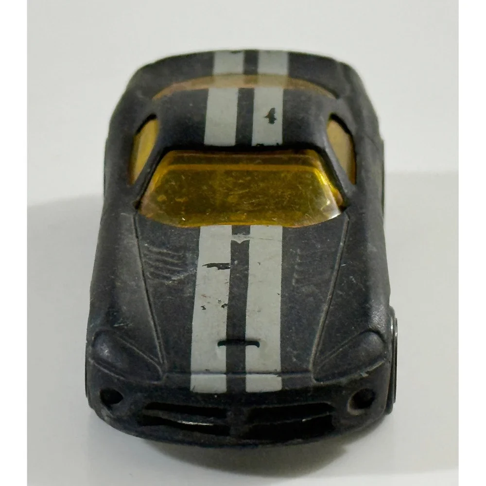 Hot Wheels Dodge Viper Kids 1:64 Black Silver Racing Stripes 2005 Diecast Car